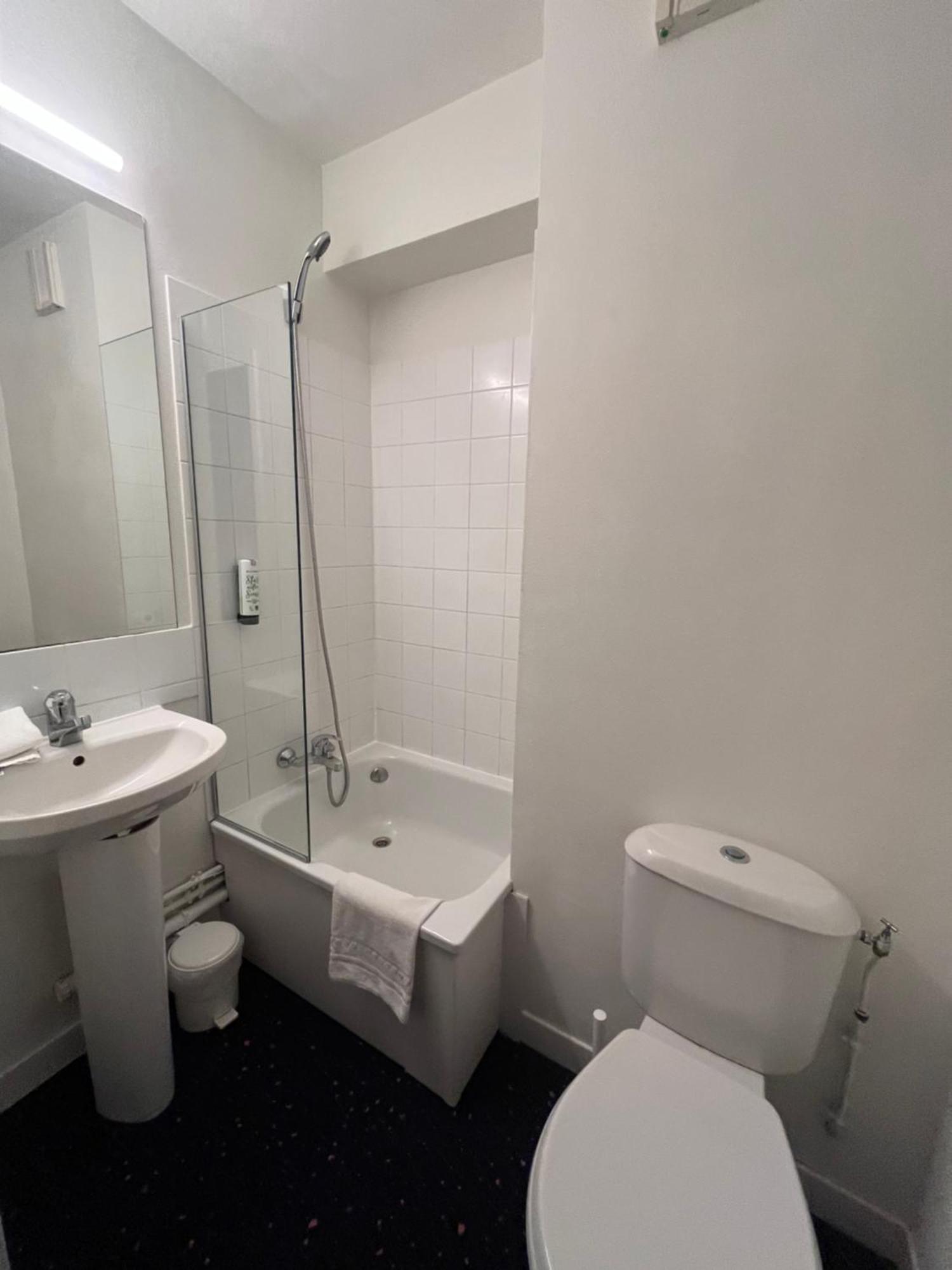 Appart'Hotel Laureades Clermont-Ferrand Centre Jaude Екстер'єр фото
